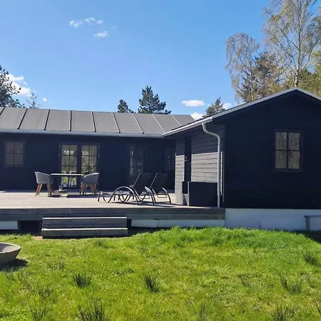 Ved Mosso Med Sokig بيت للعطل